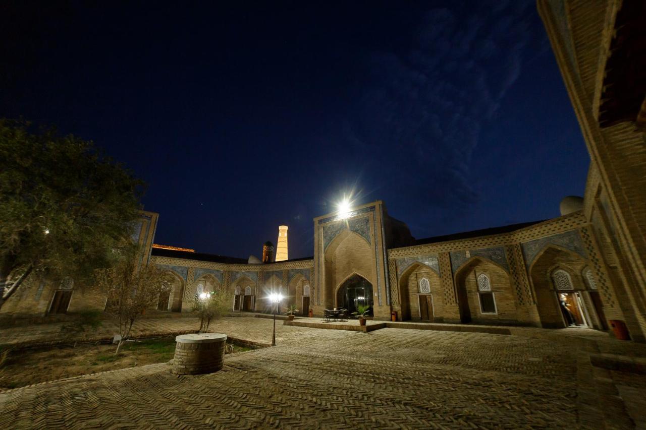 Feruzkhan Hotel - Madrassah Mohammed Rakhim Khan 1871 خيوة المظهر الخارجي الصورة
