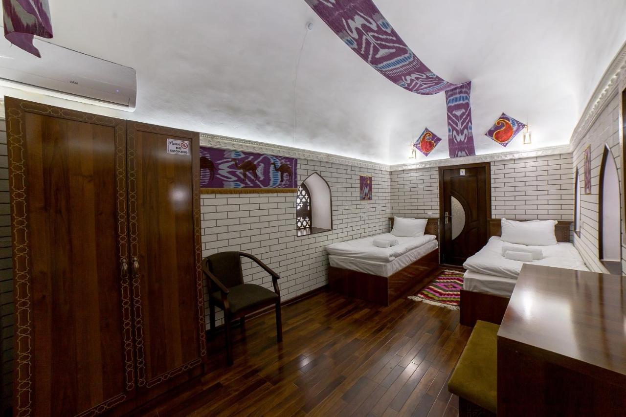 Feruzkhan Hotel - Madrassah Mohammed Rakhim Khan 1871 خيوة المظهر الخارجي الصورة